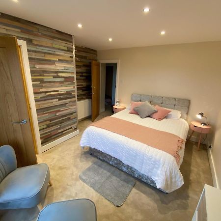 Noddfa Farm Guest House Haverfordwest Exteriör bild