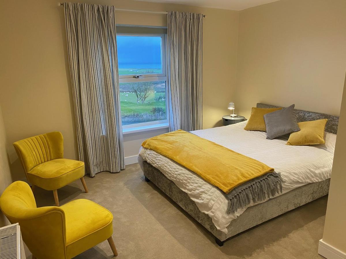 Noddfa Farm Guest House Haverfordwest Exteriör bild