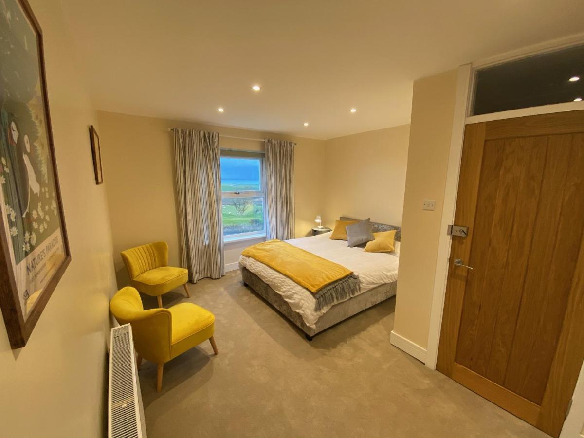 Noddfa Farm Guest House Haverfordwest Exteriör bild